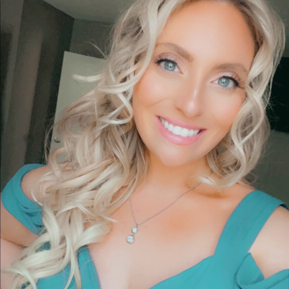 Meet your Posher, Stacey